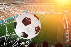 队记揭秘：雄鹿意图以库兹马为核心筹码追莫兰特，搭建字母哥新搭档阵容