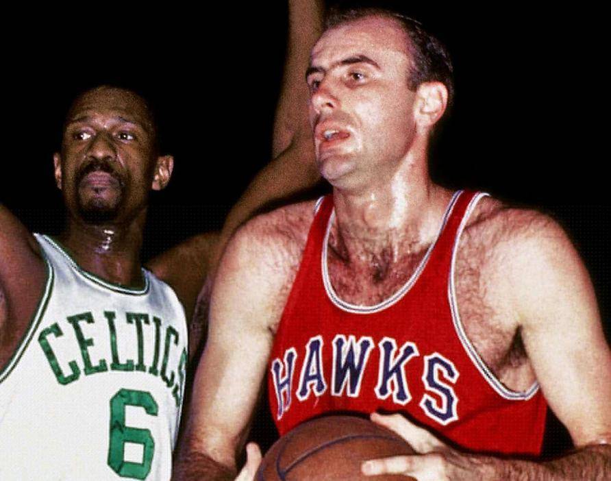 他不仅凭借 他不仅凭借