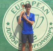 面前展现出 面前展现出