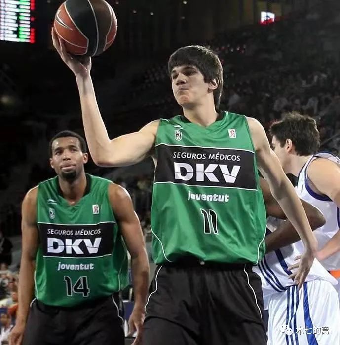 尽管面临巨 尽管面临巨